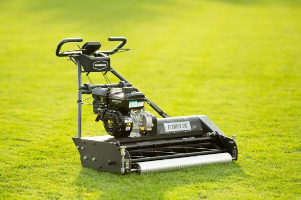 Swardman Edwin 95 - Profesionāls cilindriskais zāles pļāvējs